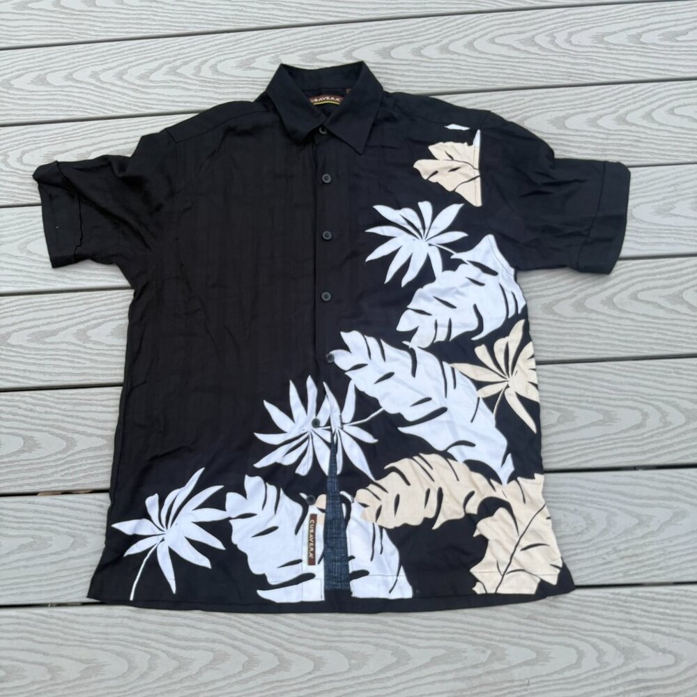 Cubavera Tropical Button Up Camp Shirt Palm Design Short Sleeve Size Medium